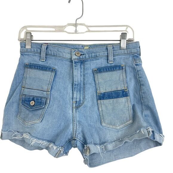 7 For All Mankind Jean Shorts Size 28 Patch Pockets Light Wash Blue Denim
